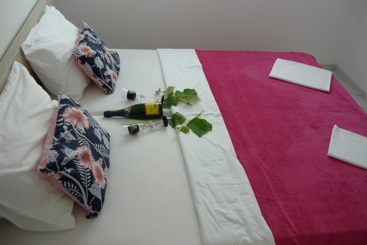 Apartment Seline 9 Nur 200 M Bis Zum Strand Bagian luar foto