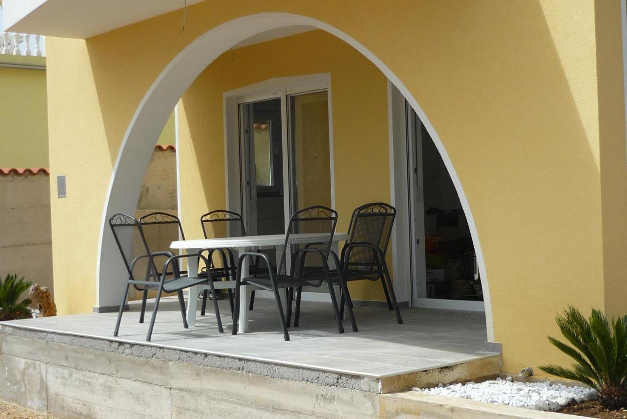 Apartment Seline 9 Nur 200 M Bis Zum Strand Bagian luar foto